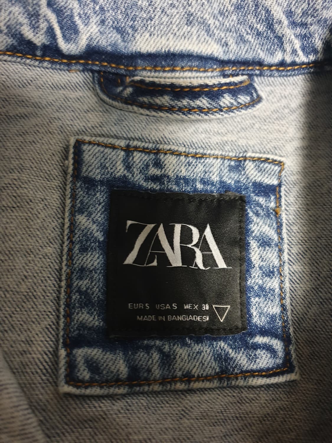 자라 빈티지워싱 데님자켓 연청 (S) 상품이미지4