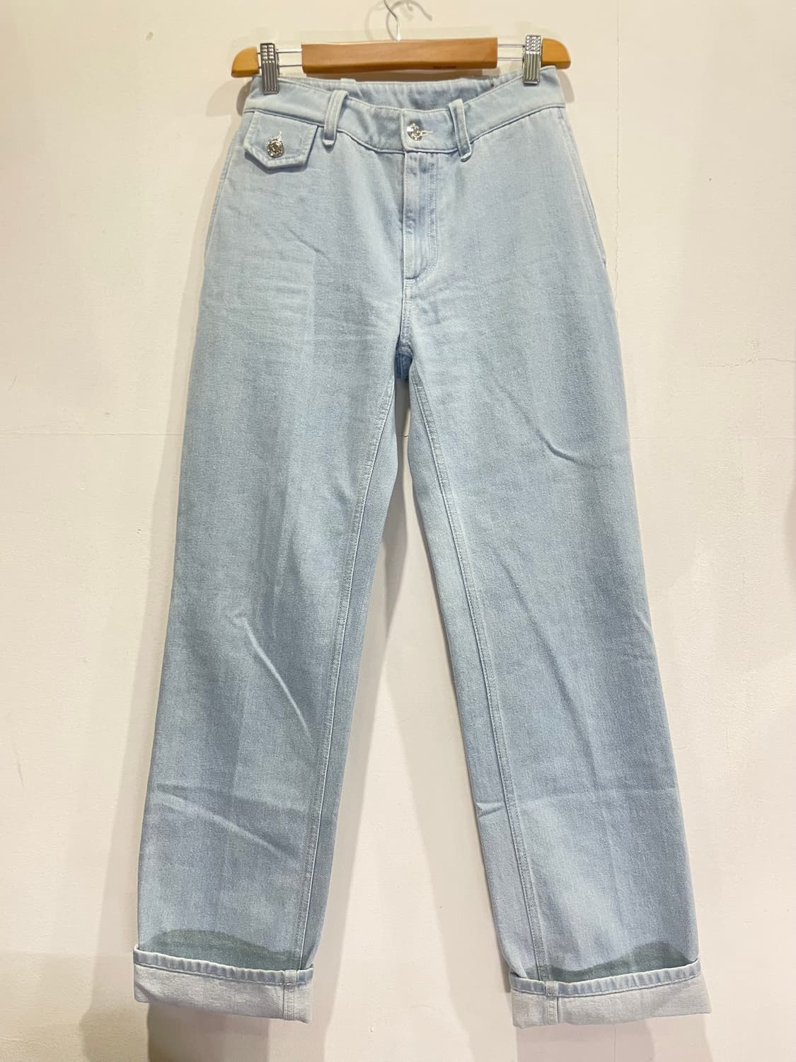 버버리 여성 연청 와이드 데님 W26 매장판 상품이미지1