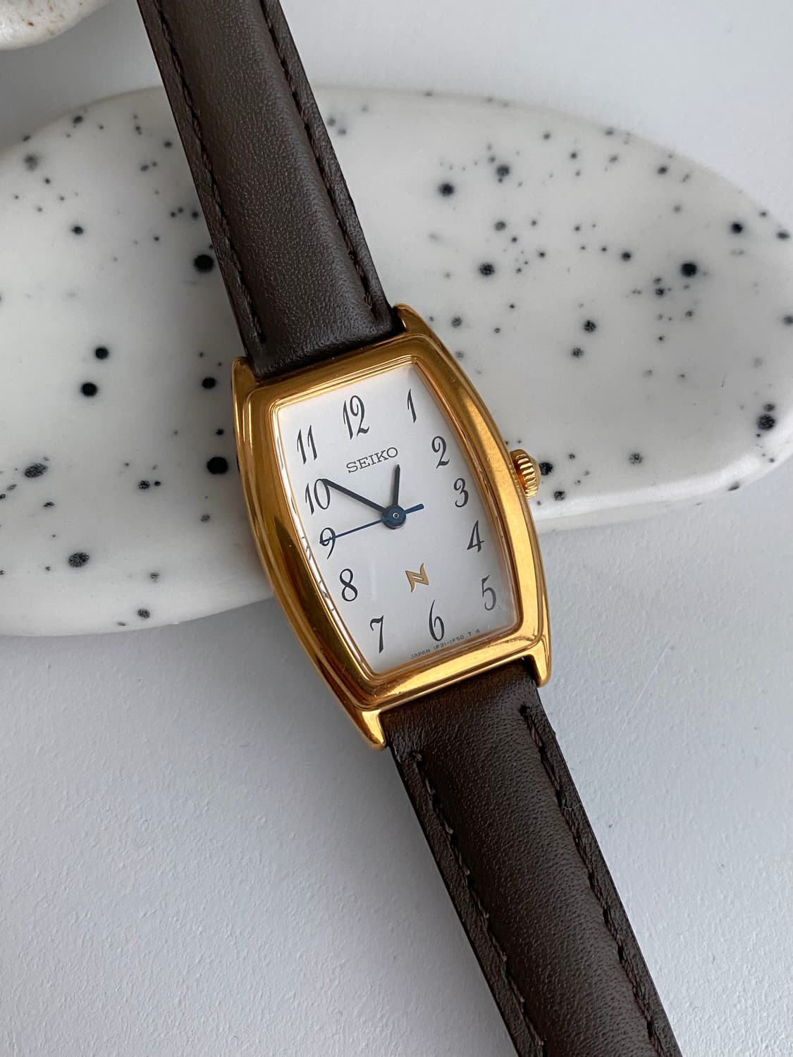 Seiko 세이코 노이에 쿼츠 상품이미지1
