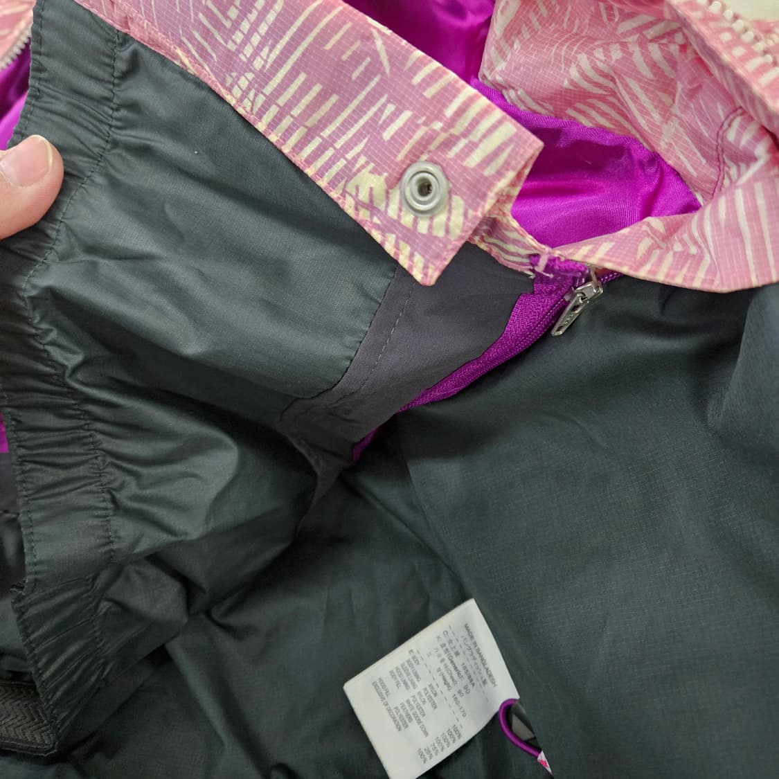 [90] 나이키 여성용 ACG 구스다운 패딩 자켓  0114YH1 상품이미지4