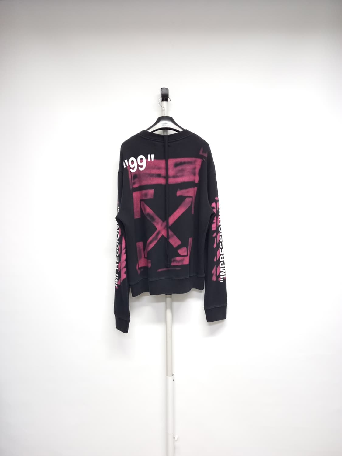 오프화이트 남성 춘추동 맨투맨 XL.L 상품이미지2