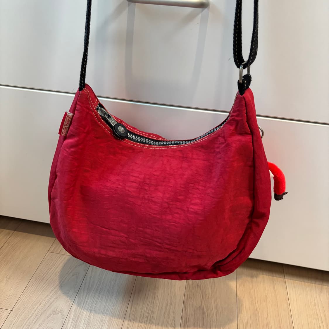 키플링 레드 숄더 크로스백 상품이미지8