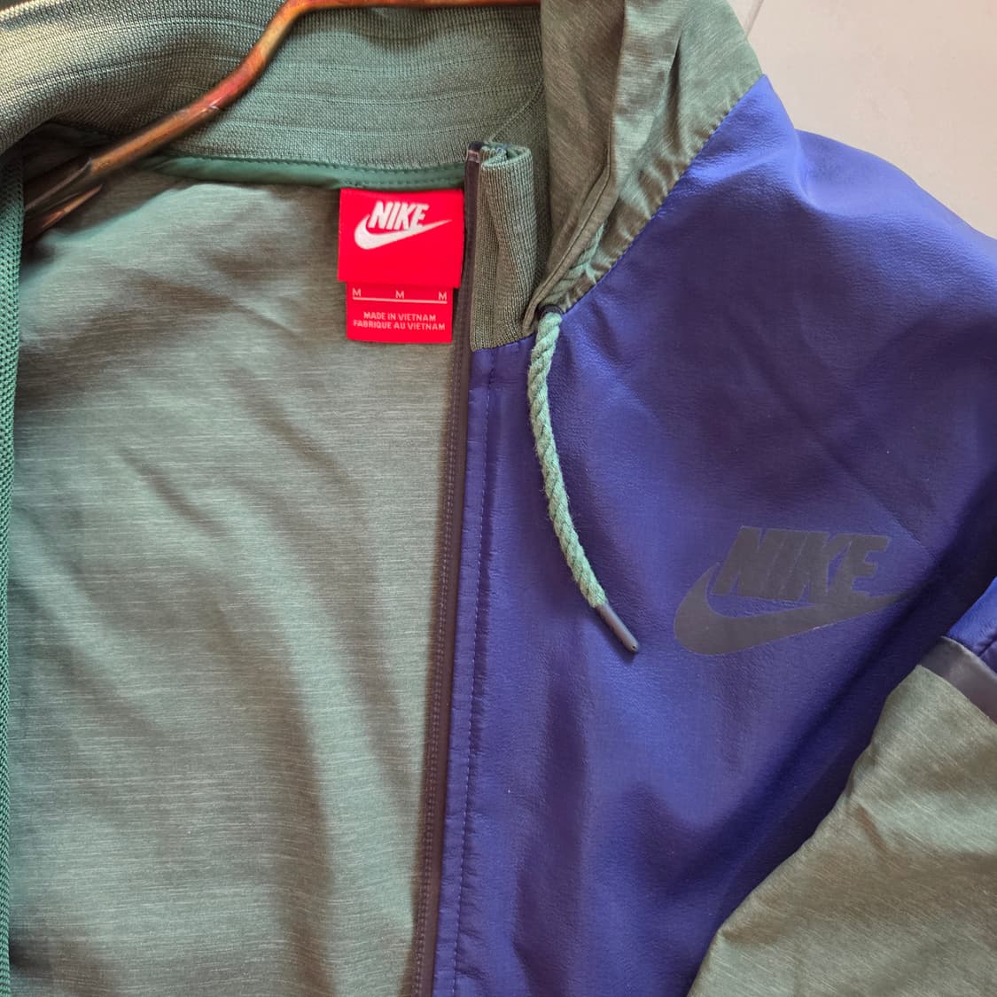 나이키 우먼 바람막이  상품이미지5