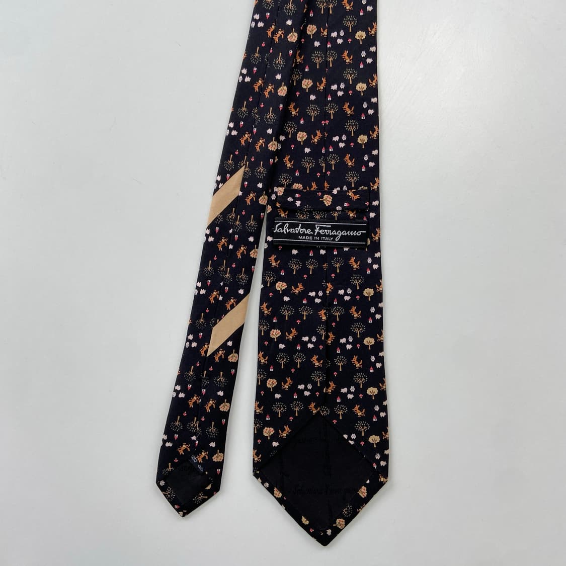 페레가모(Ferragamo) 명품 정품 넥타이 8.7cm 상품이미지2