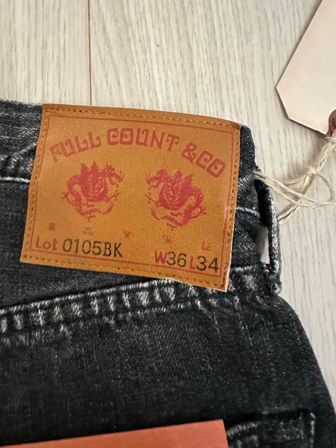 새상품) 풀카운트 0105bkhw 다트포드 36/34 상품이미지4