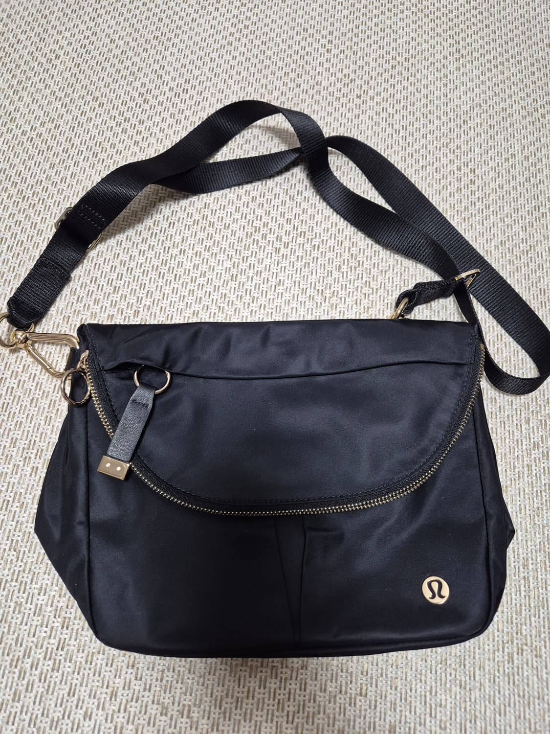 룰루레몬 올 나이트 페스티벌 가방  5L 크로스가방 힙색 상품이미지9