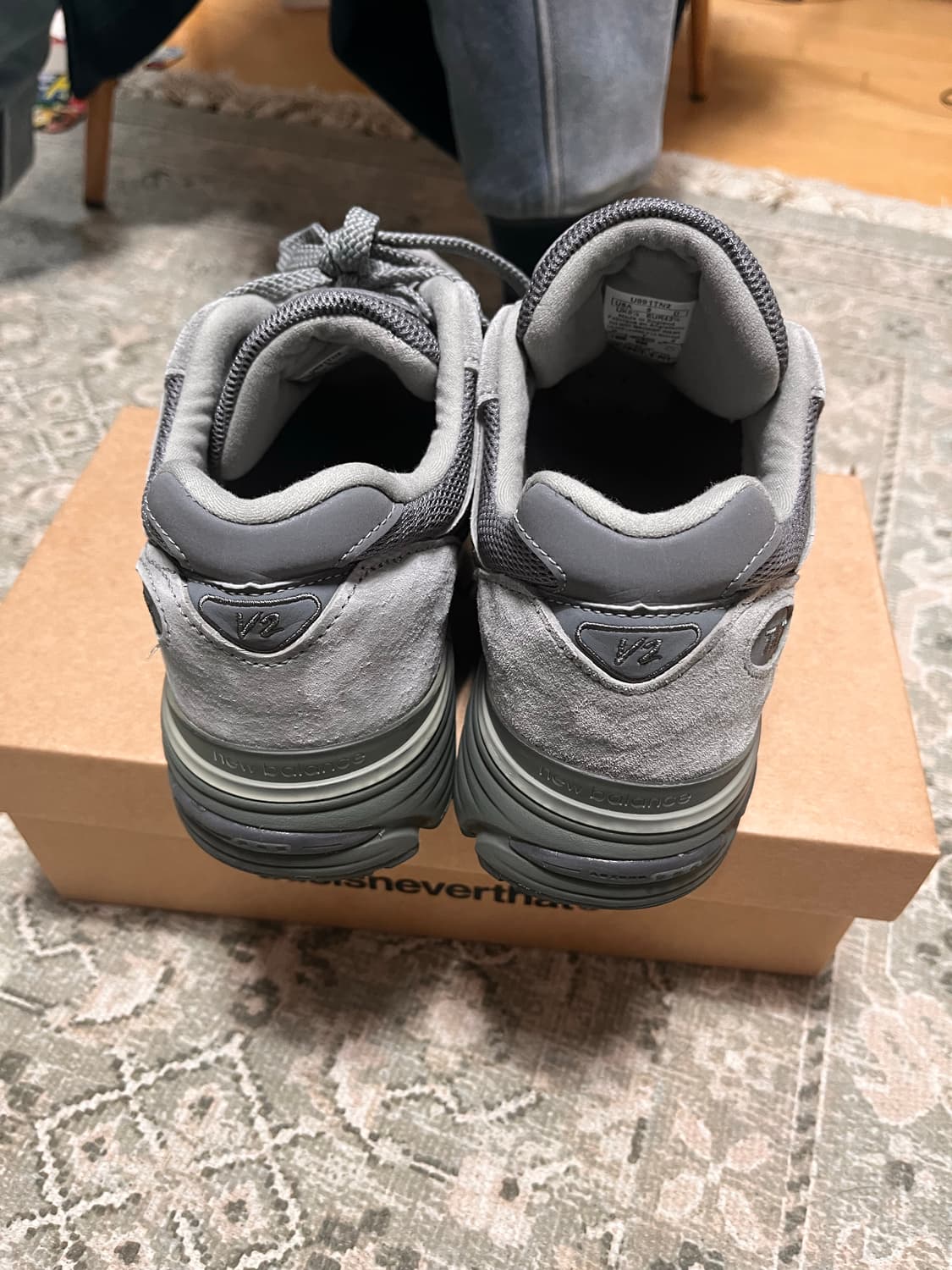 뉴발란스 디스이즈네버댓 991v2 상품이미지2