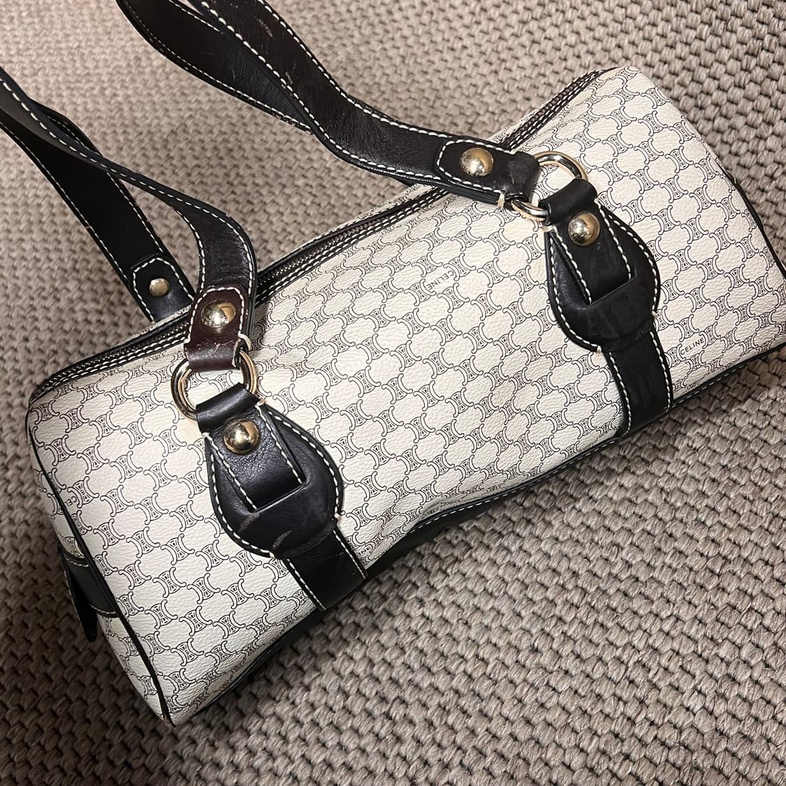 셀린느 마카담 캔버스 숄더백 상품이미지5