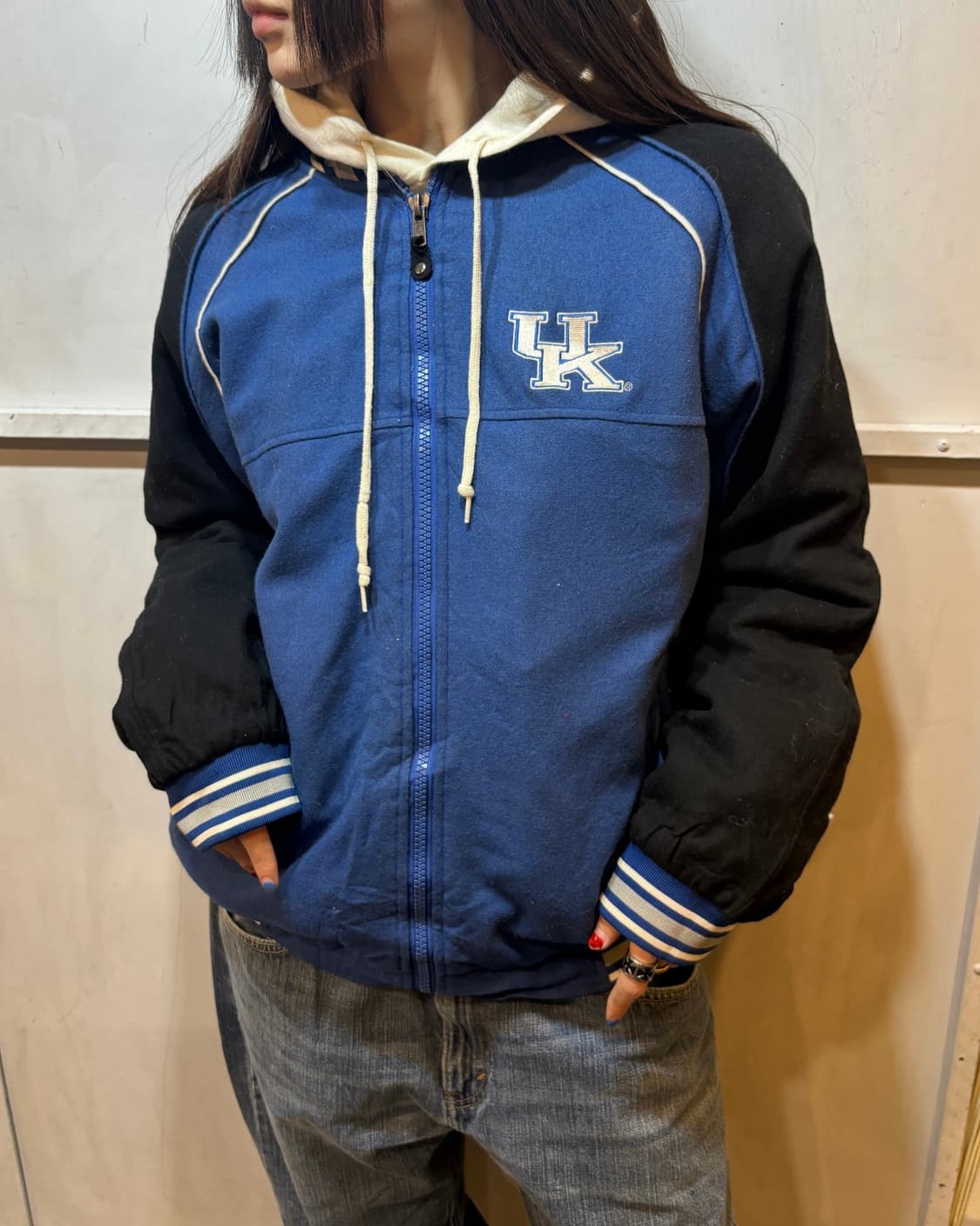 90s Vintage UK Varsity Jacket 상품이미지3