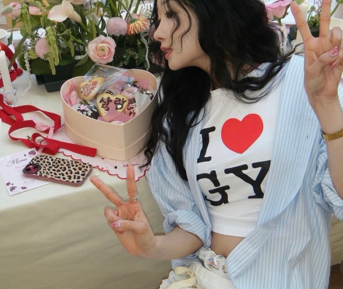 새상품)글로니 GY gy 티셔츠 클래식 glowny 반팔 탑 상품이미지1