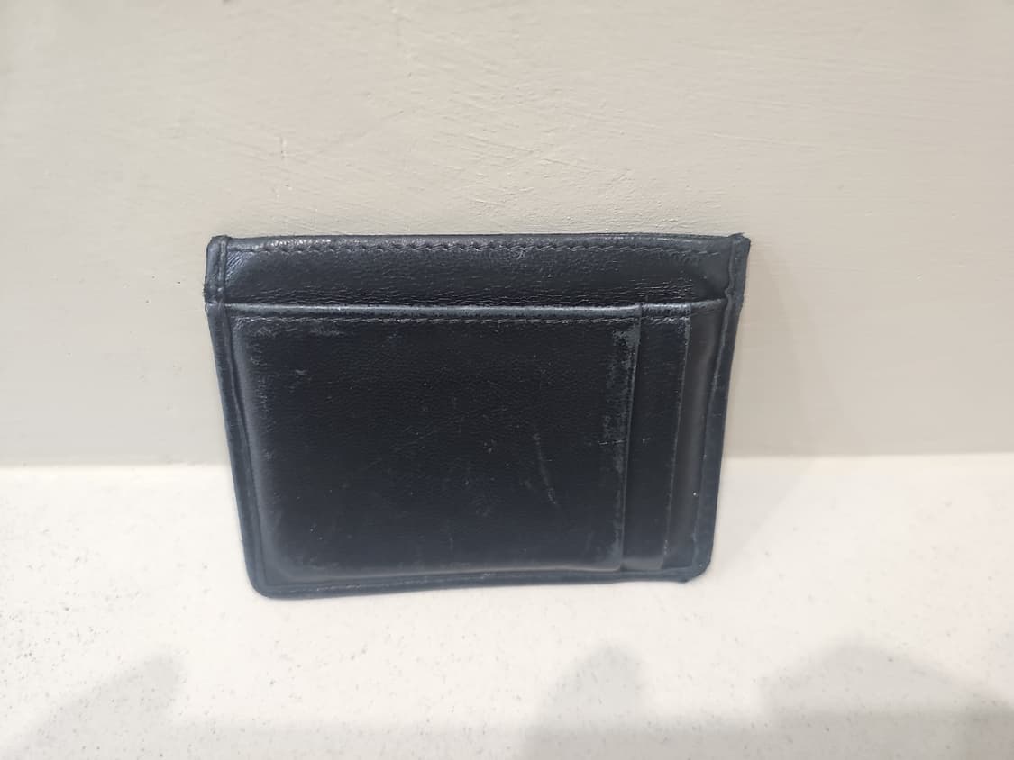 미우 미우 마테라쎄 나파 가죽 카드 홀더 블랙 카드지갑 팝니다  상품이미지3