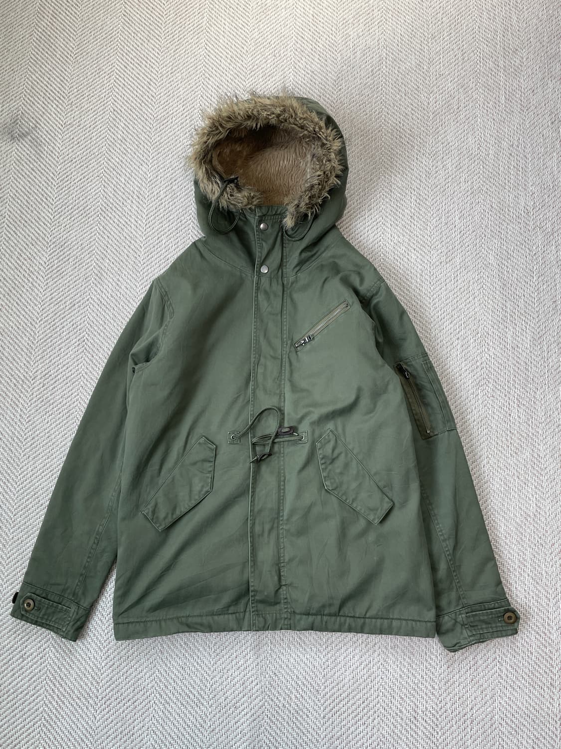 Oilcake 퍼 트리밍 쉐르파 밀리터리 파카 J03715 상품이미지1