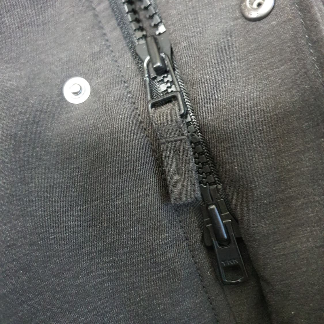 유니클로 오리털 겨울패딩 남자105 상품이미지6