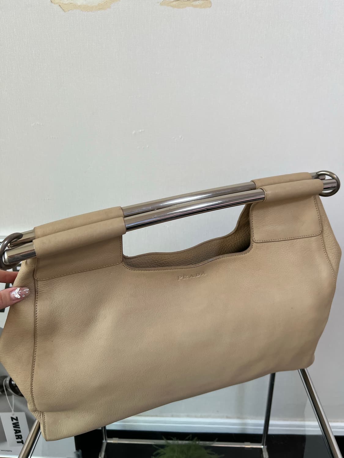 프라다 SS03 비텔로 다이노 메탈 바 토트백 상품이미지5
