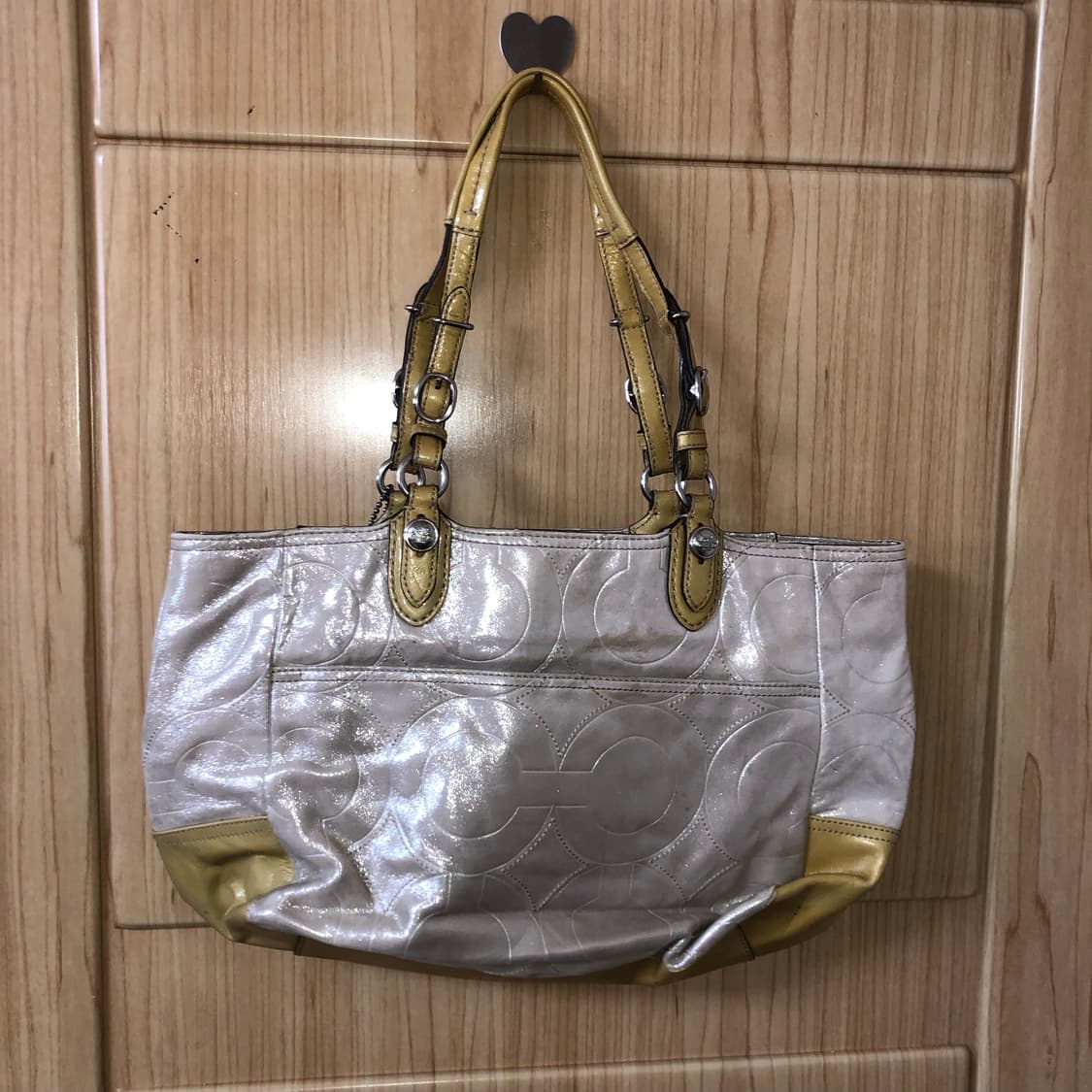 코치 골드펄 숄더백 🎇  상품이미지4