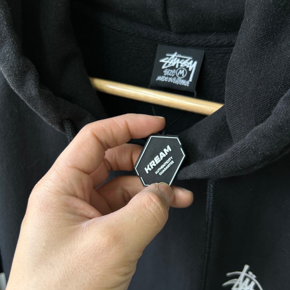 16241 - 스투시 베이직 블랙 후드티 상품이미지4