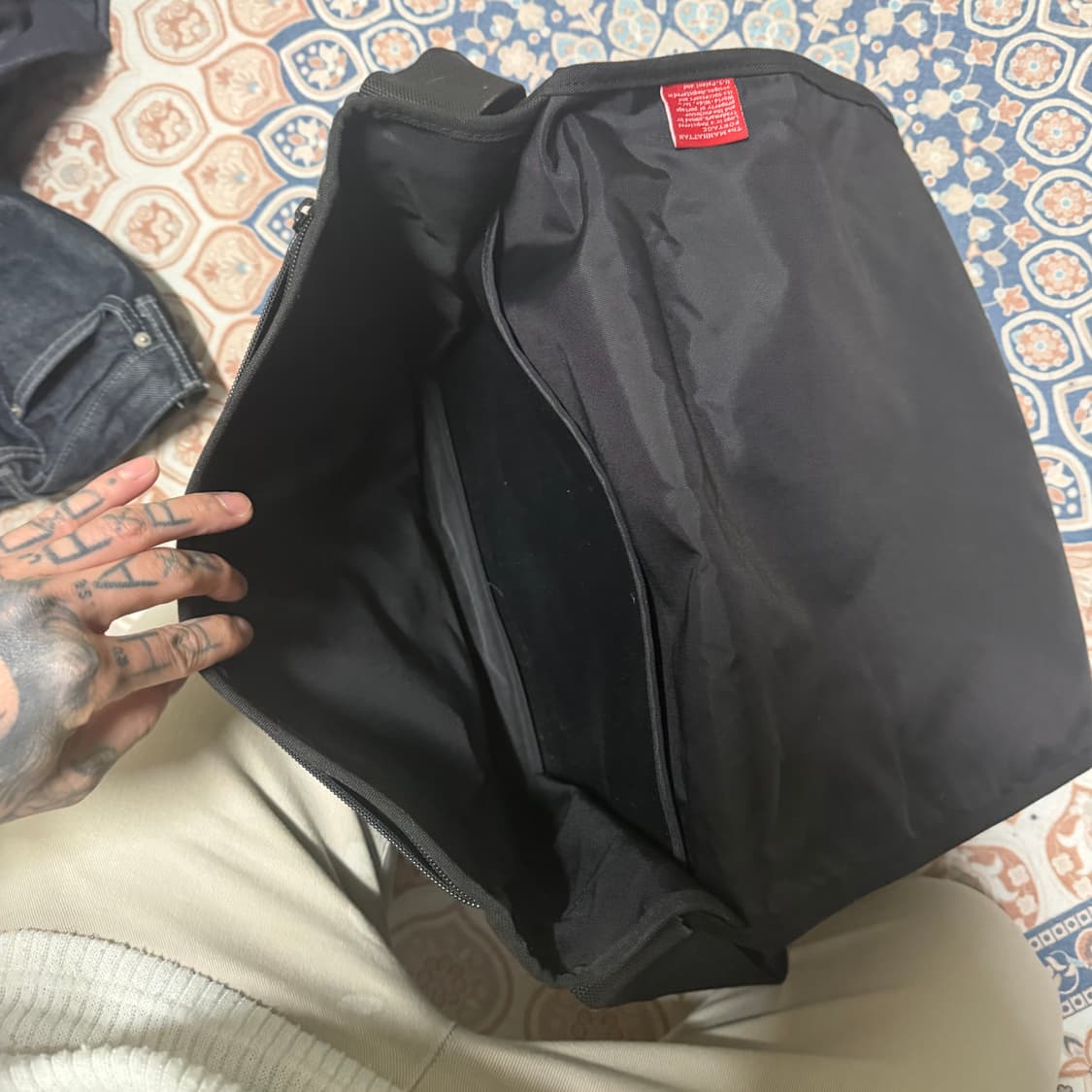 클래식 맨하탄포티지 크로스백 상품이미지4