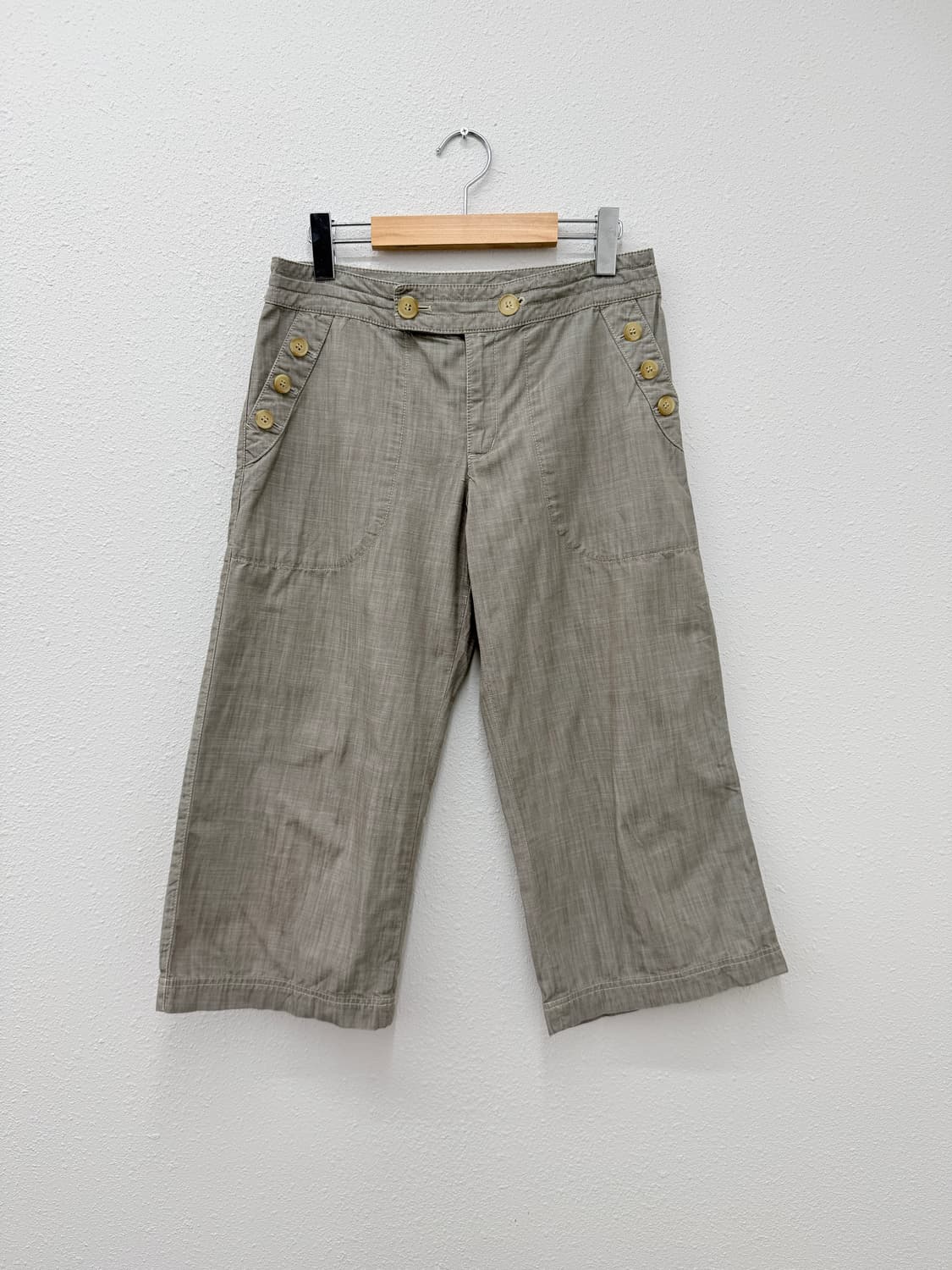 빈티지 Melrose 단추 디테일 카프리 팬츠 상품이미지1