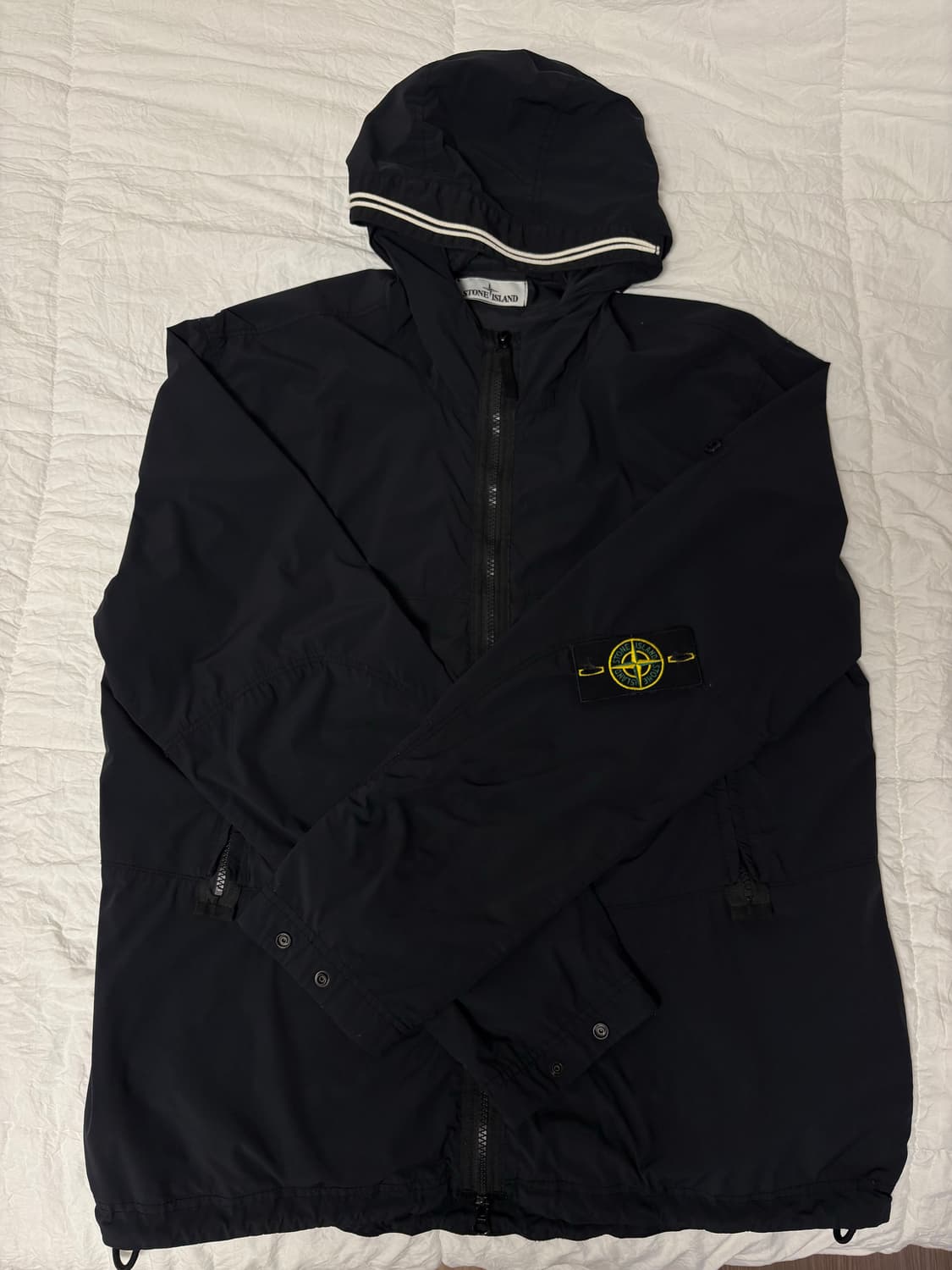 스톤아일랜드 스킨터치 찐급처 상품이미지2