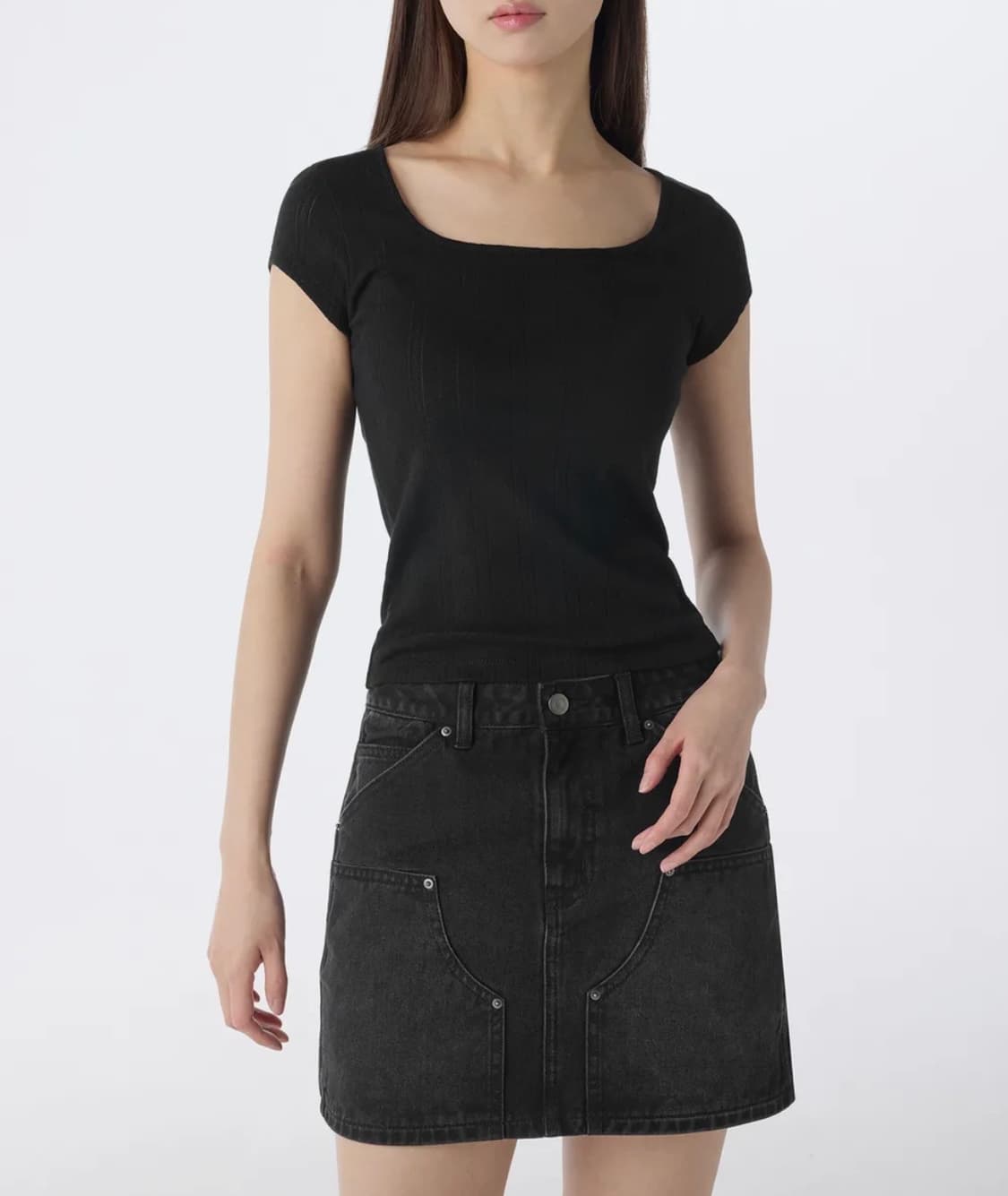 새상품) 무탠다드 우먼즈 포인텔 스퀘어 넥 캡 슬리브 티셔츠 블랙 상품이미지1