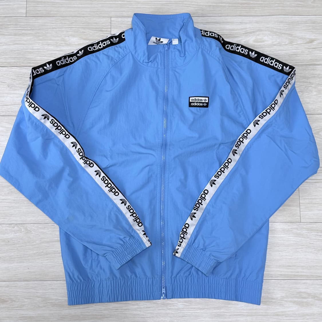 아디다스 우븐 트랙탑 바람막이 저지  상품이미지1