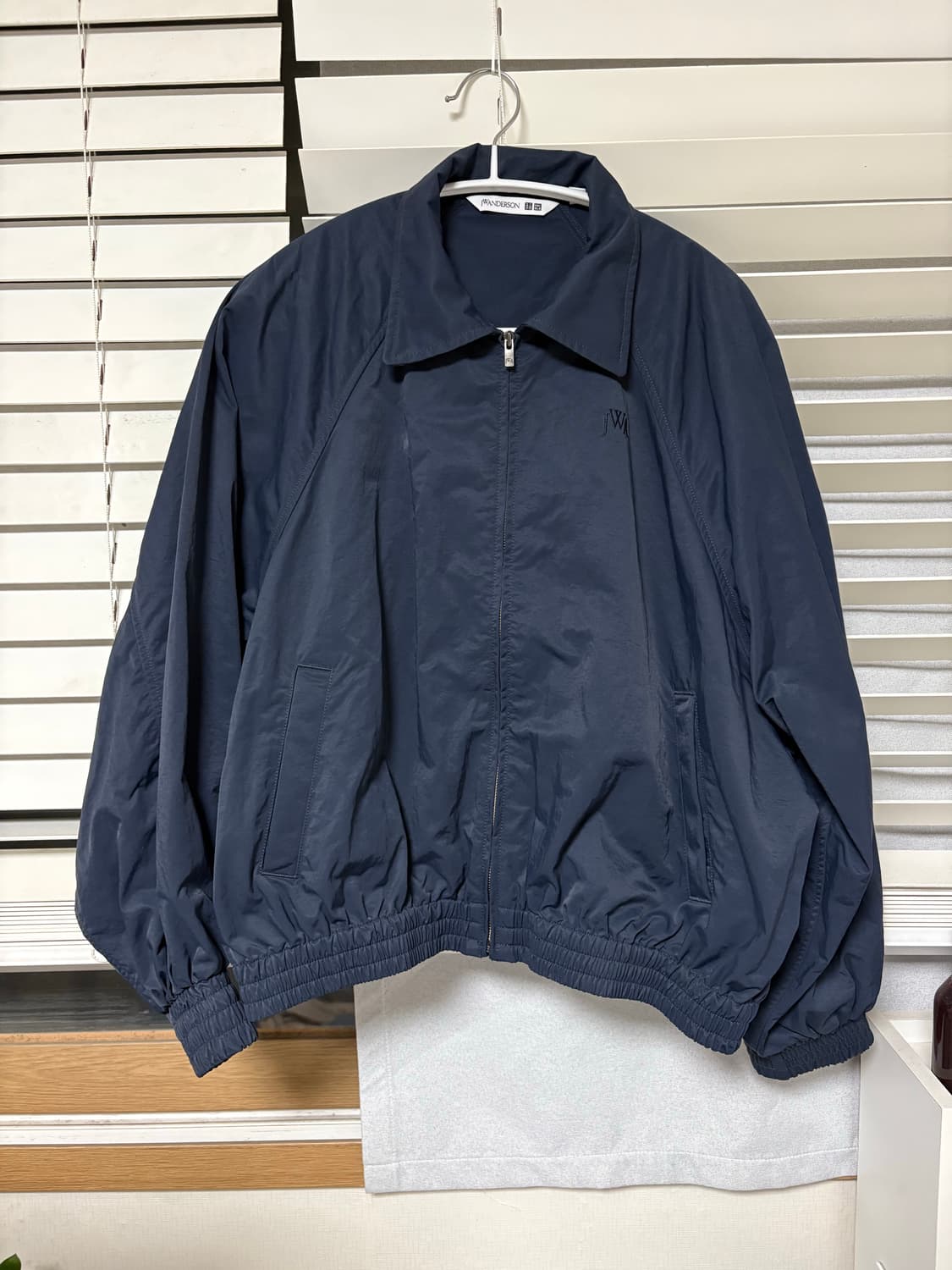 유니클로 jw앤더슨 블루종 상품이미지1