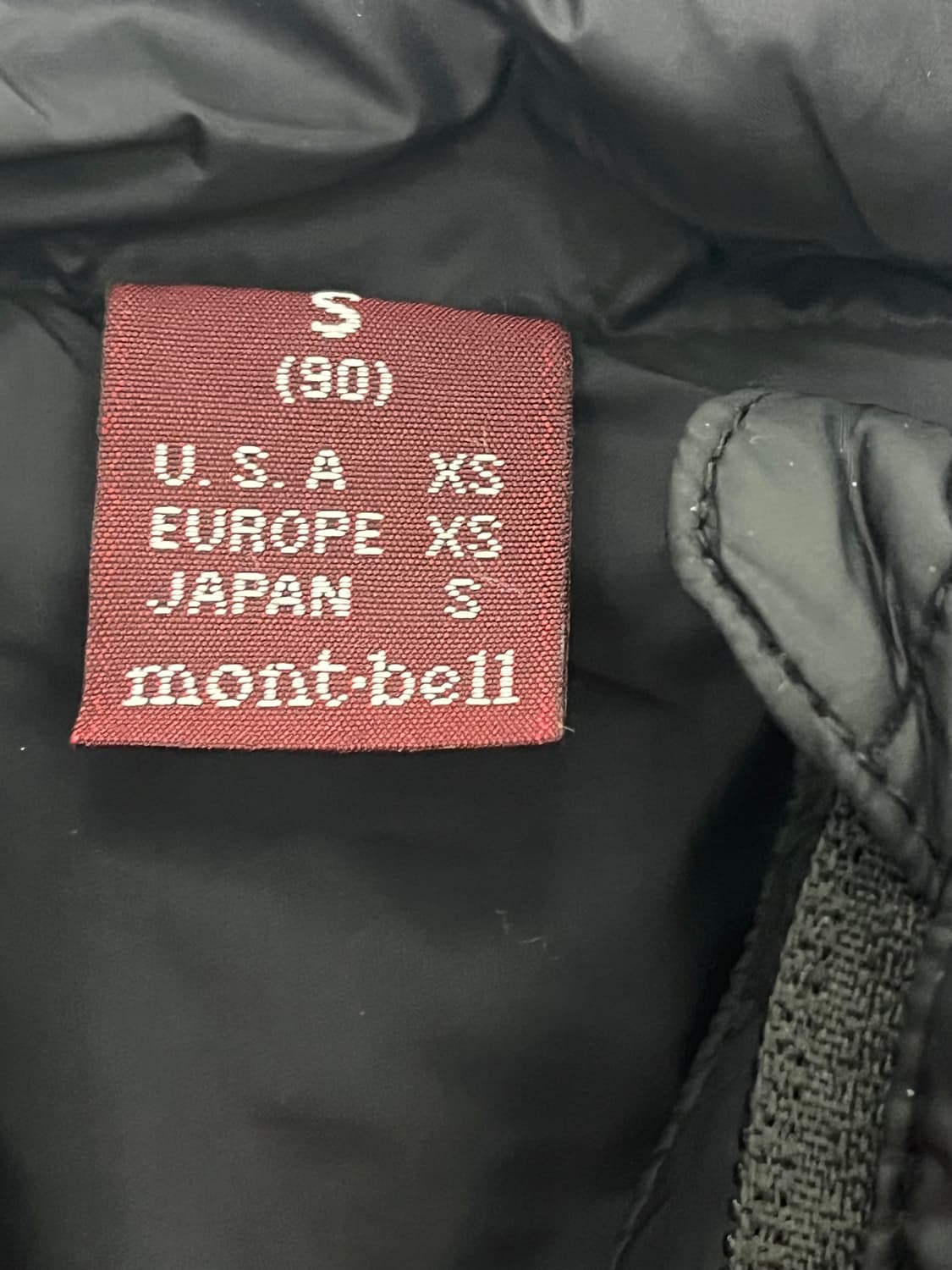 [S/90] 몽벨 하이브리드 경량 패딩 트랙 점퍼 (블랙) 상품이미지3