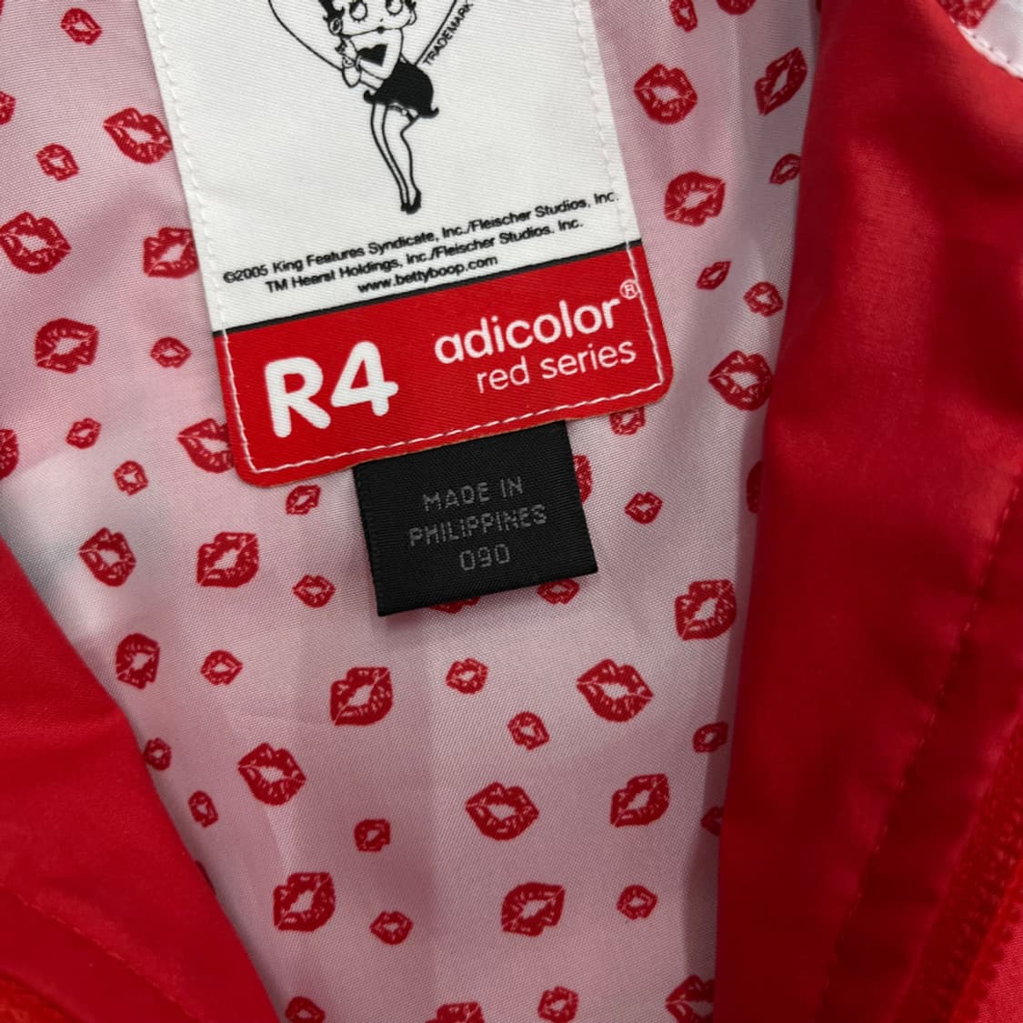 아디다스 X 베티붑 체커보드 레드 자켓 90 상품이미지8