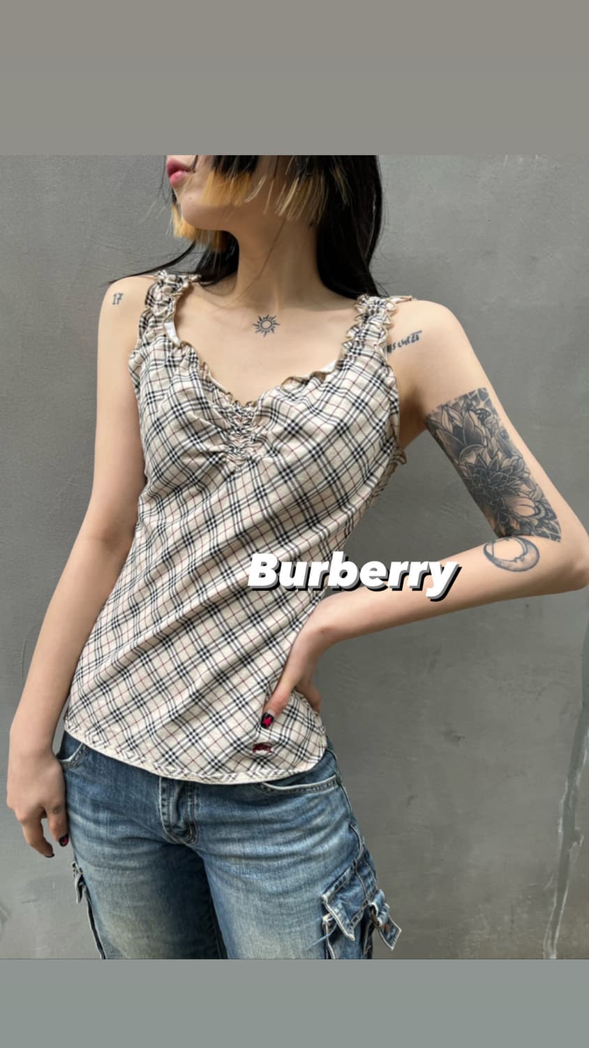 버버리 체크 슬리브리스  상품이미지1