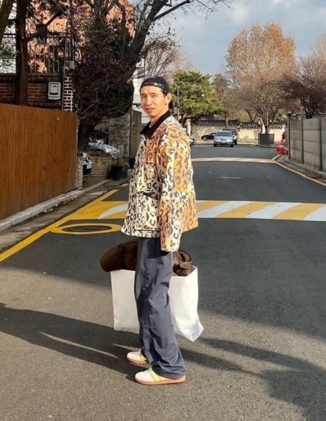 스투시 워시드 캔버스샵 레오파드 자켓 (L) 봉태규 착용 상품이미지3