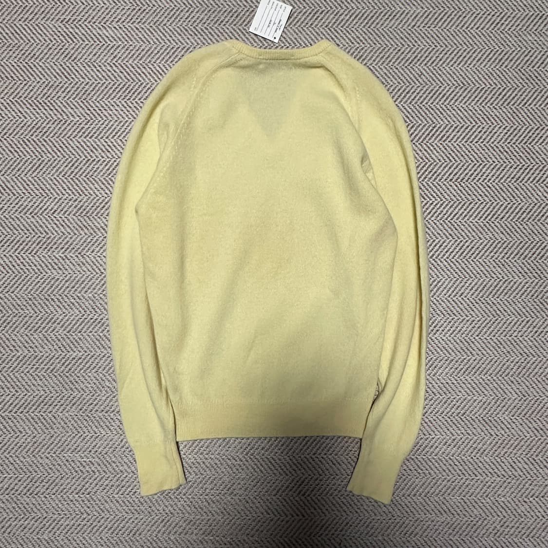 BURBERRYS scotland made v neck wool knit 상품이미지2