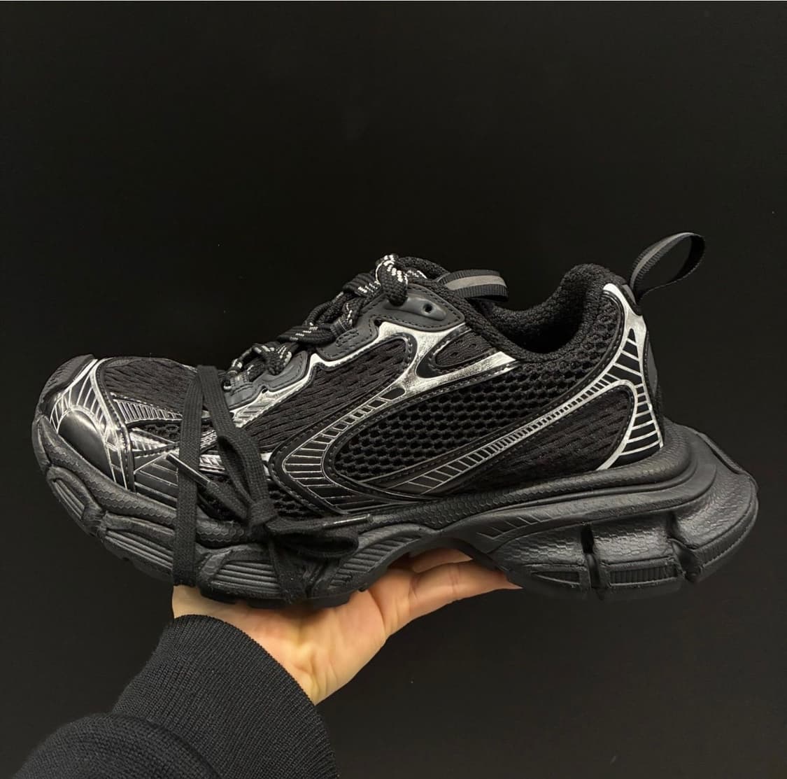 정품) 풀구성 발렌시아가 3xl 블랙 화이트스니커즈 상품이미지2