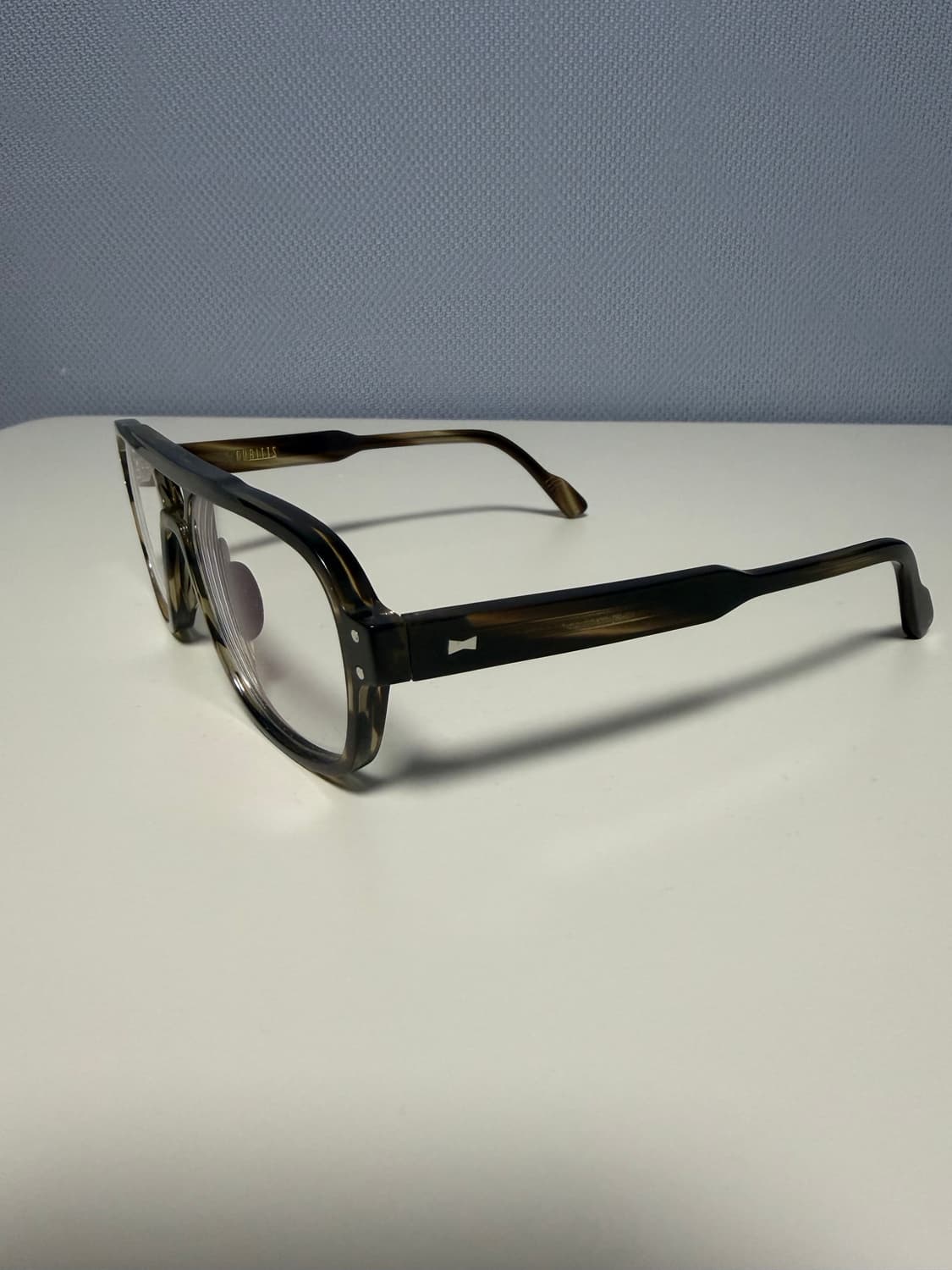 Cubitts Earsferry 에비에이터 안경 상품이미지2