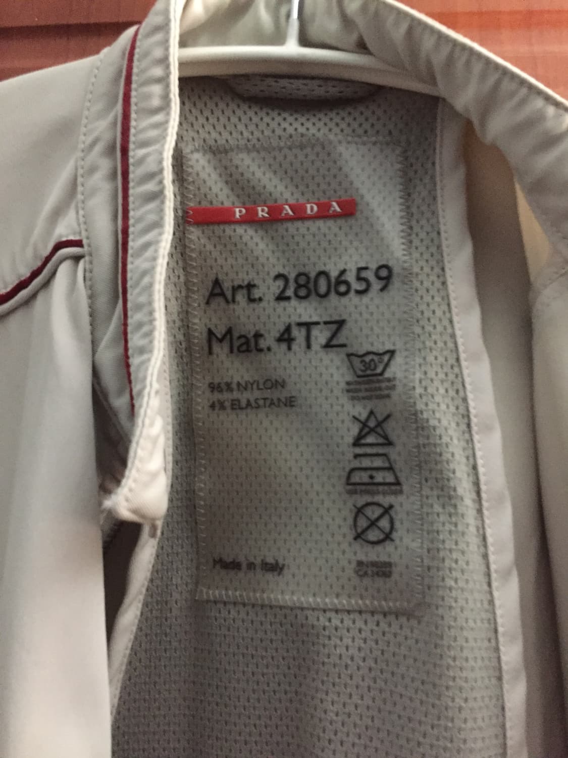 PRADA Archive Red Line Nylon Zip Jacket 상품이미지9