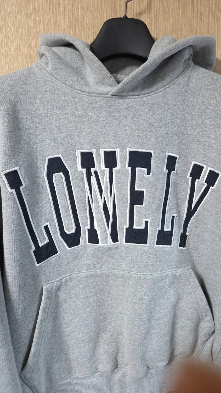 (착샷) 노앙 후드 티셔츠 NOHANT 상품이미지3