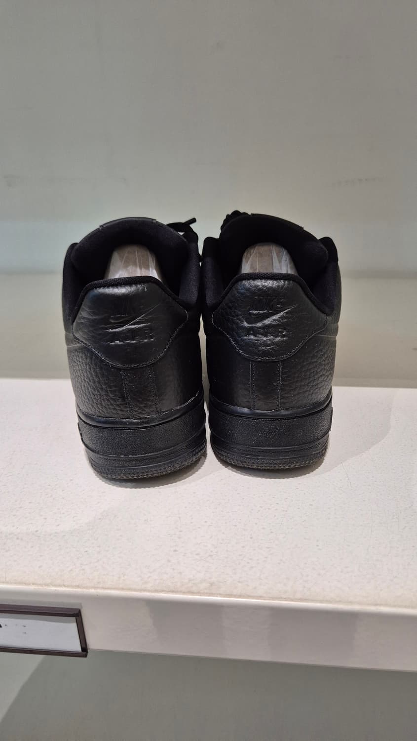 나이키 에어포스 프로테크 블랙 8사이즈 상품이미지4