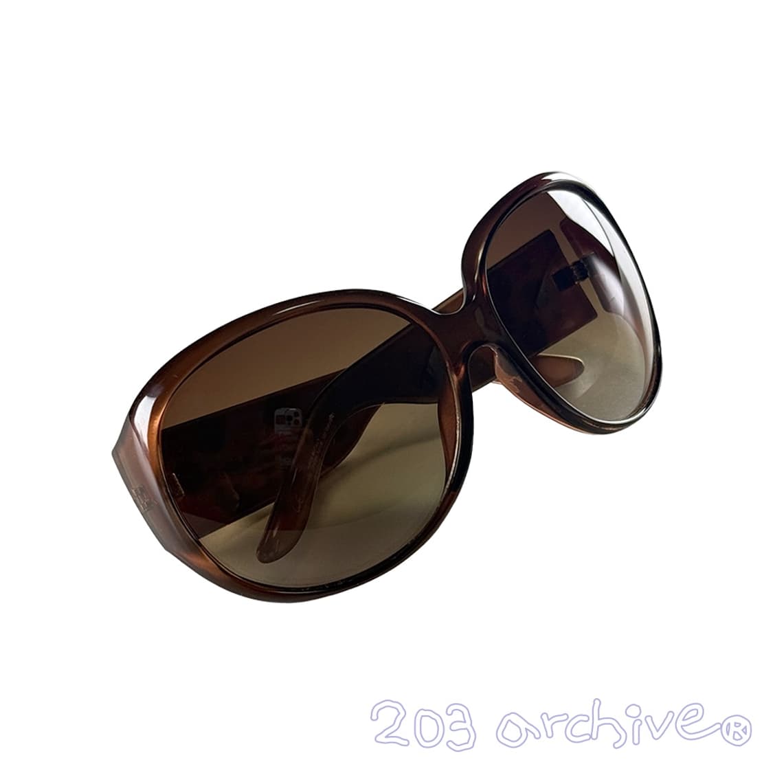 구찌 GUCCI 스터드 디테일 선글라스 상품이미지4