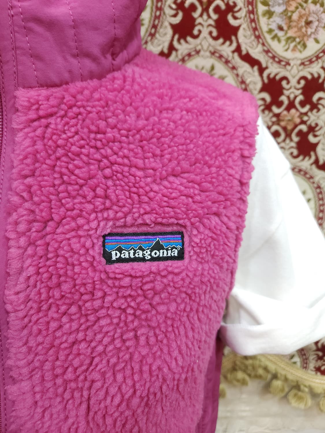 파타고니아 핑크 후리스 조끼 자켓
​
 상품이미지2