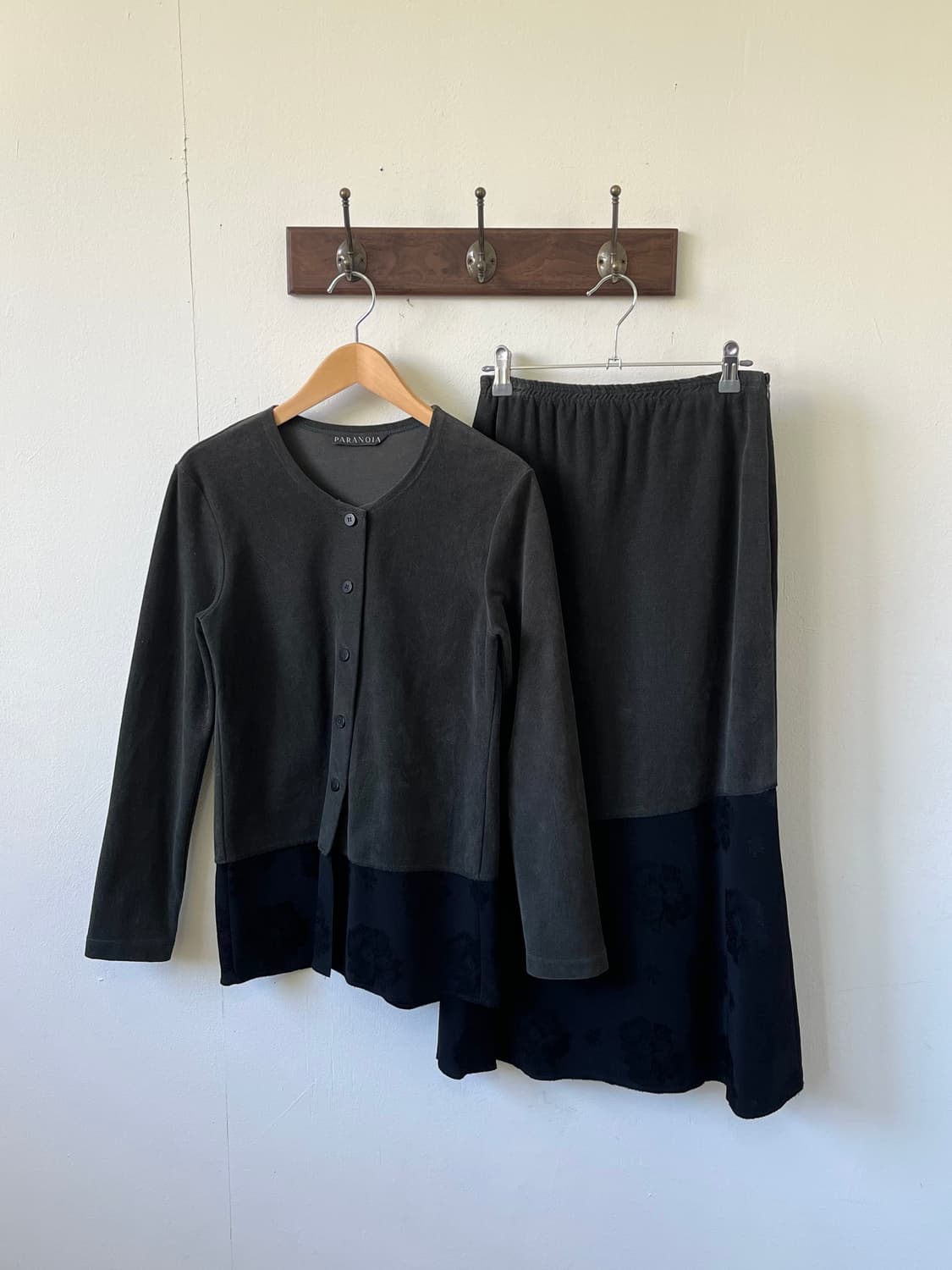 PARANOIA 올리브 레이어드 가디건 set up 상품이미지1