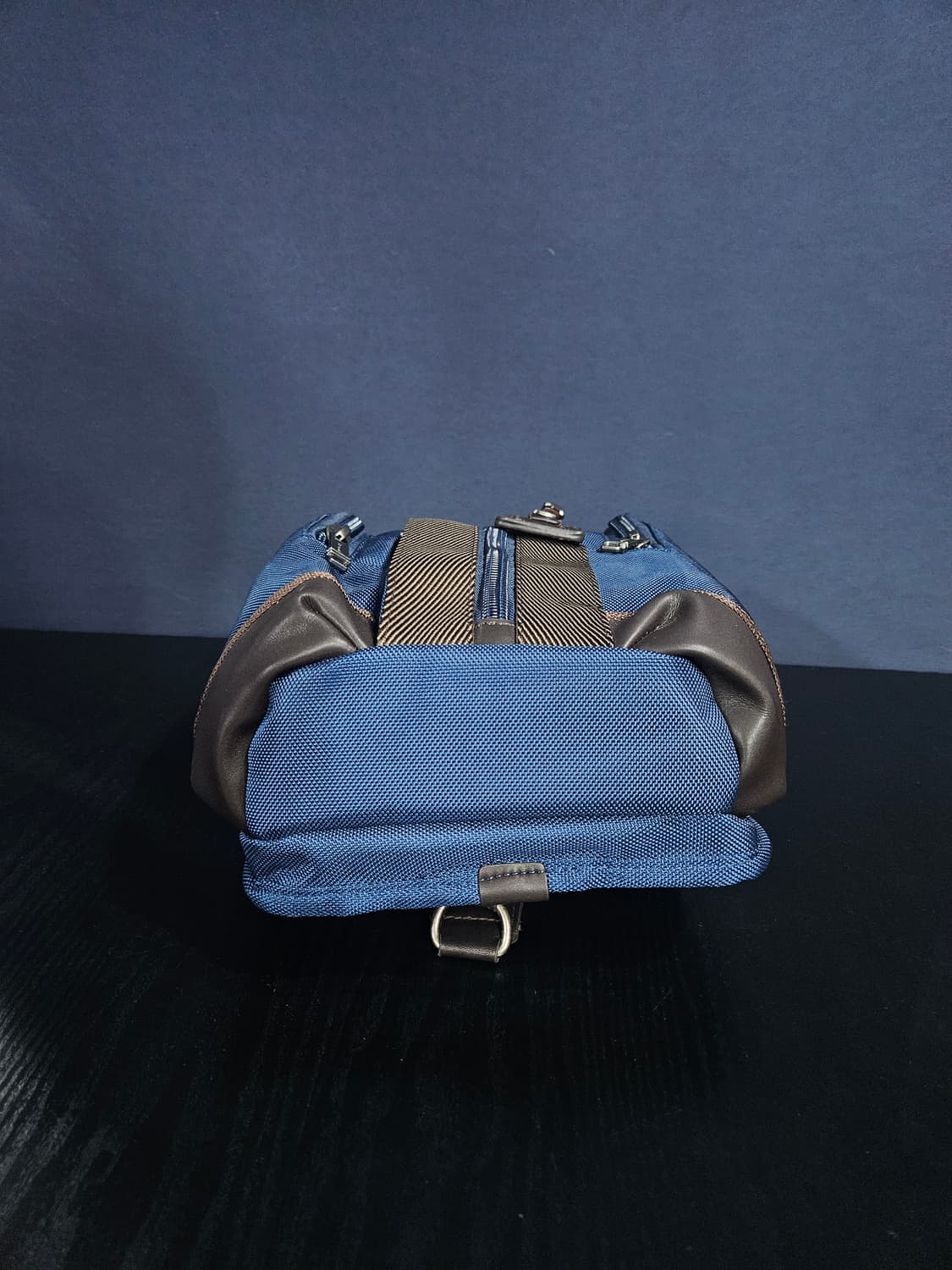 투미 다크블루 남성 메신저백  상품이미지4