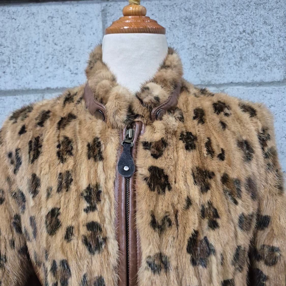 호피밍크트리밍 가죽자켓 상품이미지4