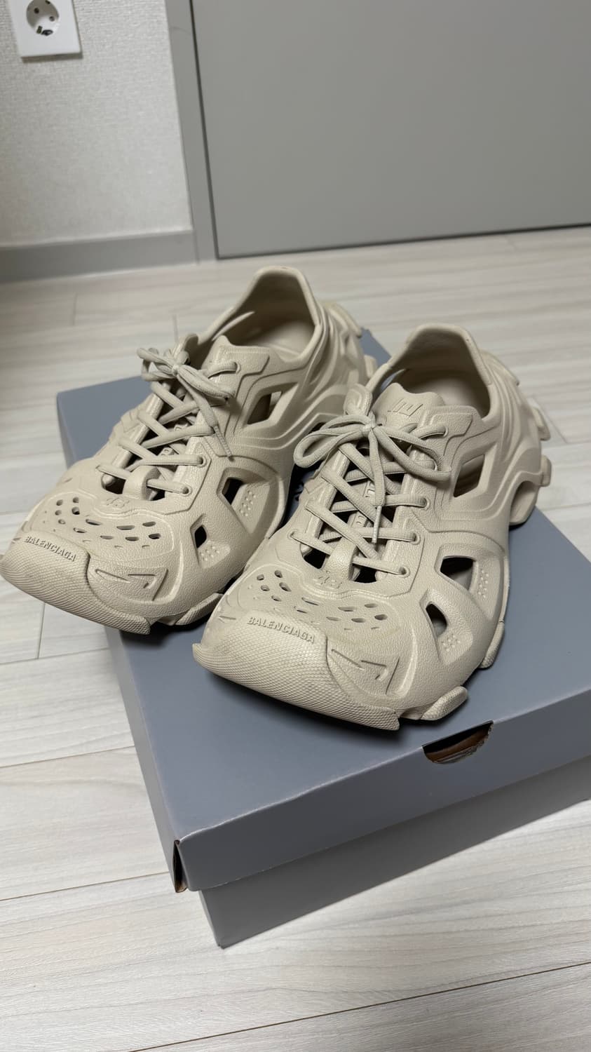 [43] 발렌시아가 HD 레이스업 스니커즈 누드컬러 (타우페) 상품이미지2