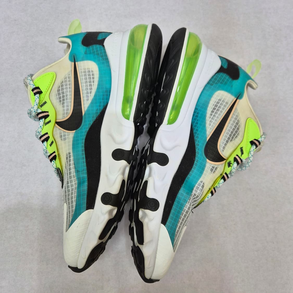 나이키 에어맥스270 리액트SE 오라클아쿠아 상품이미지3