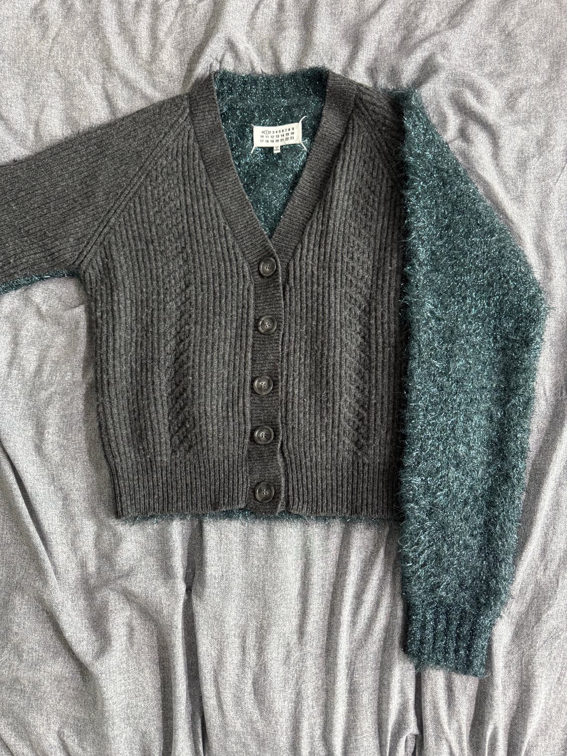 마르지엘라 백 루렉스 블루 패널 리브 가디건 상품이미지2