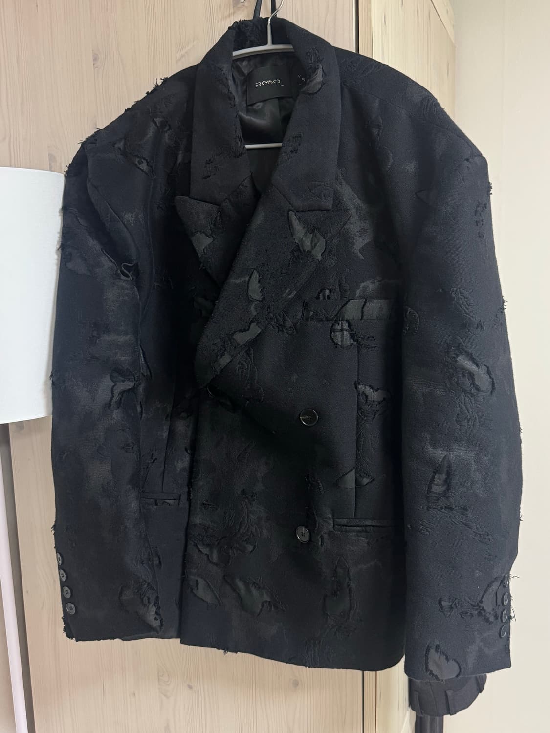 Baccess Distressed Textured Blazer 상품이미지3