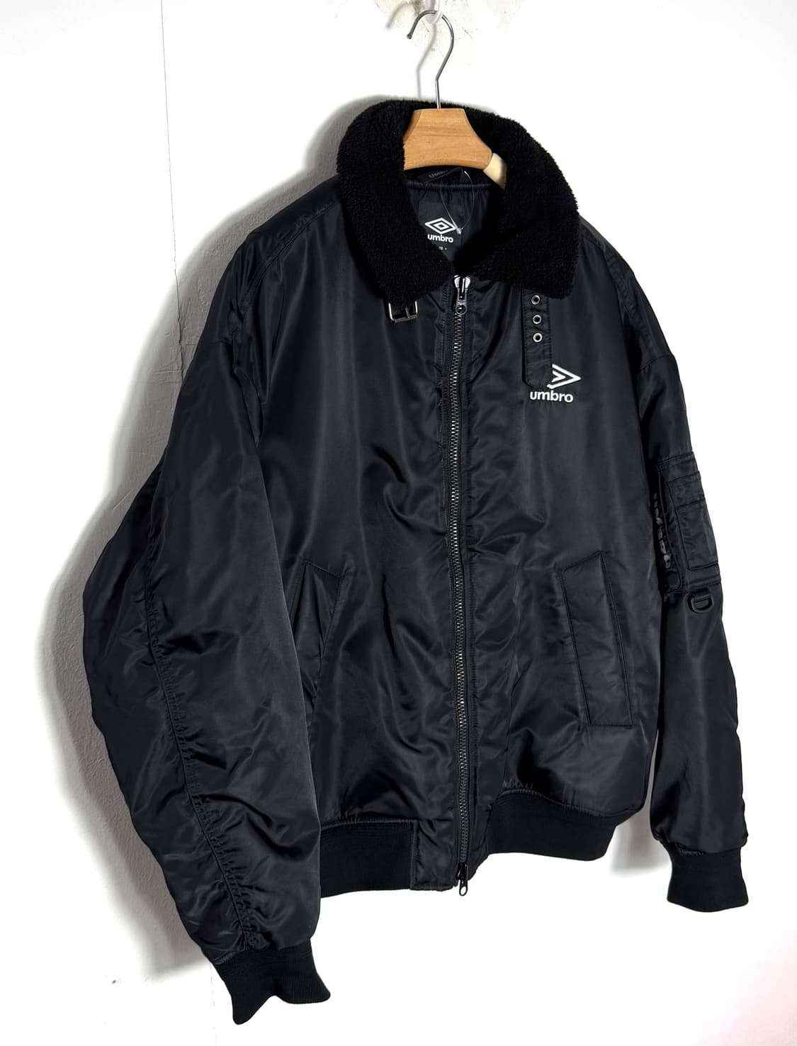 엄브로 항공점퍼 ma1 블루종 봄버자켓 엄브로자켓  상품이미지1