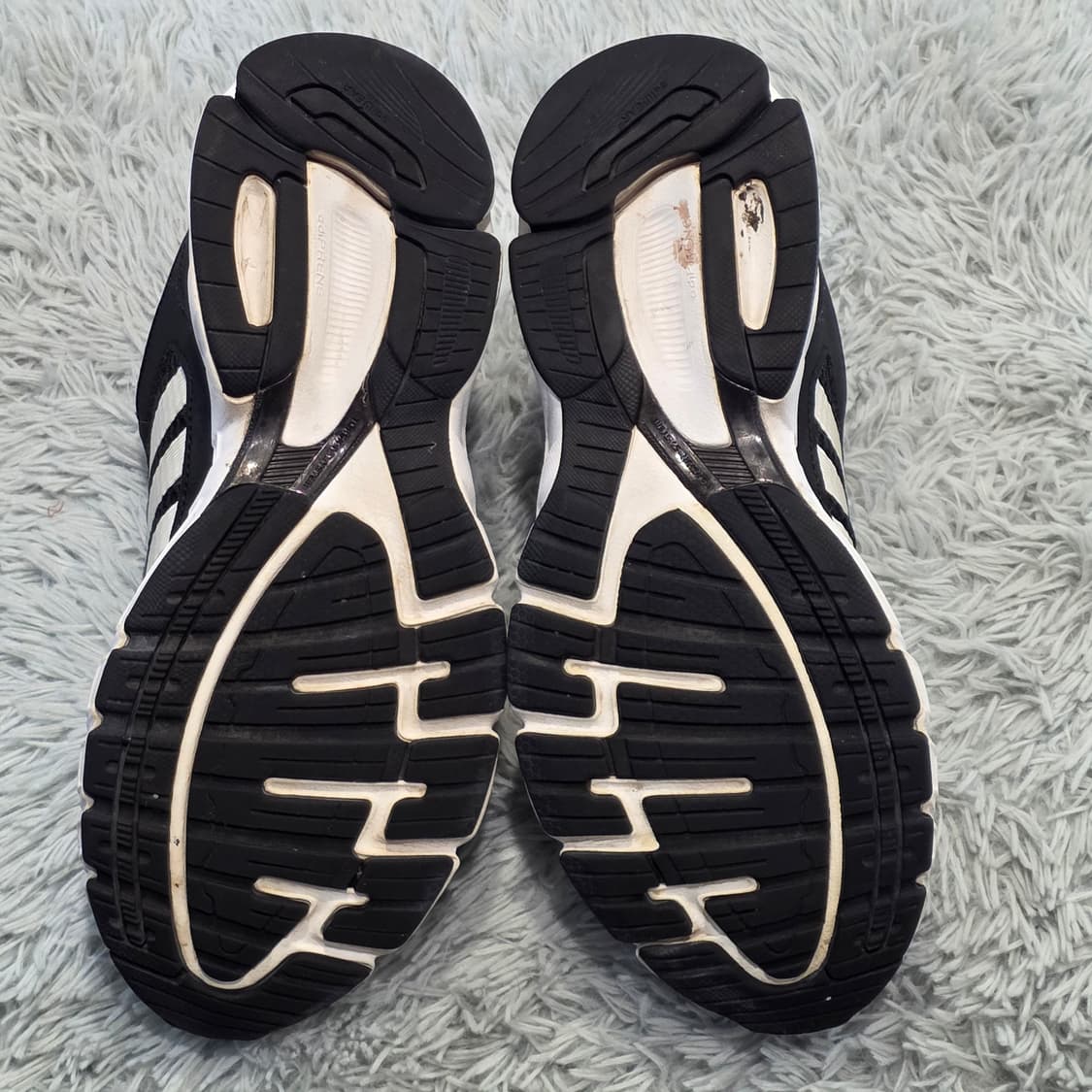 3q-28:아디다스 러닝 스니커즈 블랙화이트 (235mm) 상품이미지9