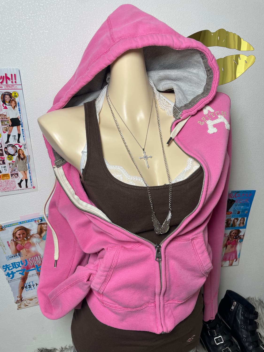 Abecrombie 아베크롬비 핑크 스펠로고 후드집업 상품이미지1