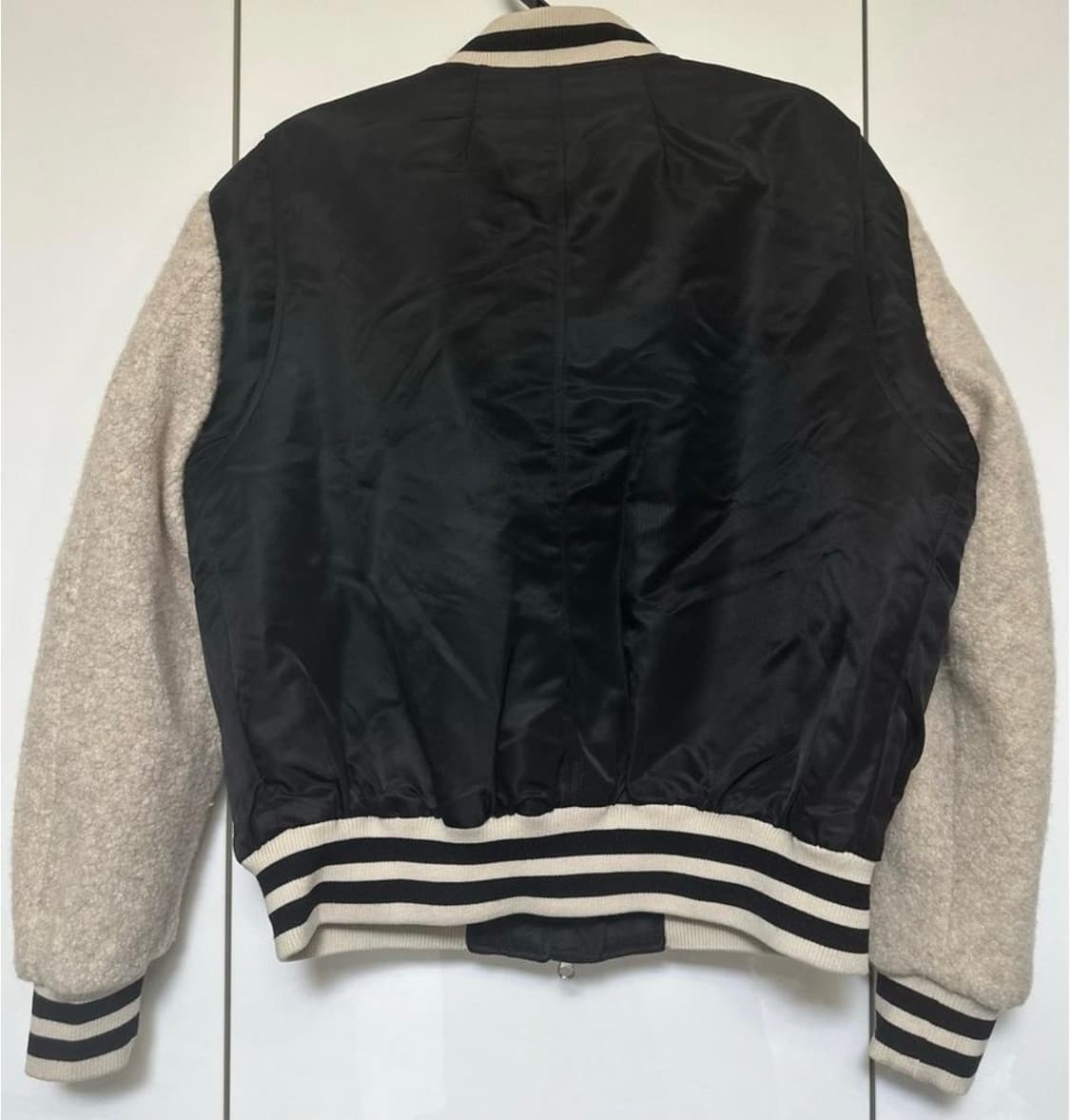 헤지스 골프 블랙/아이보리 스타디움 누빔점퍼 상품이미지6