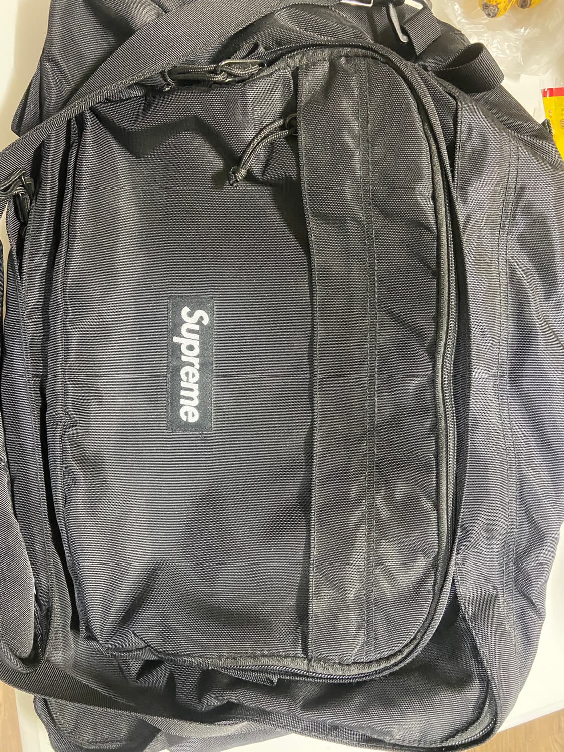 슈프림 더플백 19fw 블랙 상품이미지1